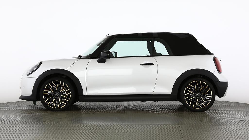 MINI Cooper S Cabrio-image-2