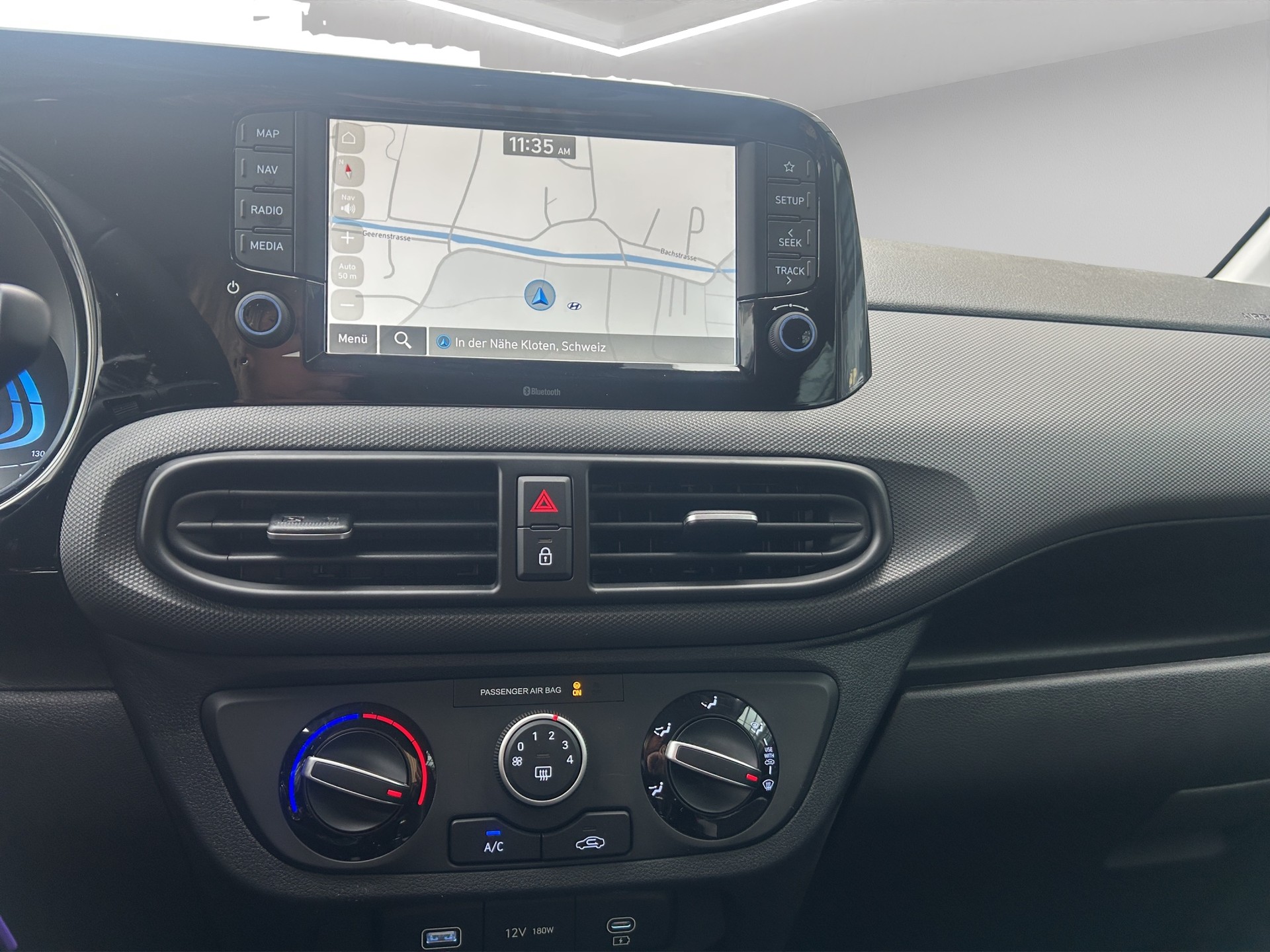 HYUNDAI i10 1.0 Origo-image-8