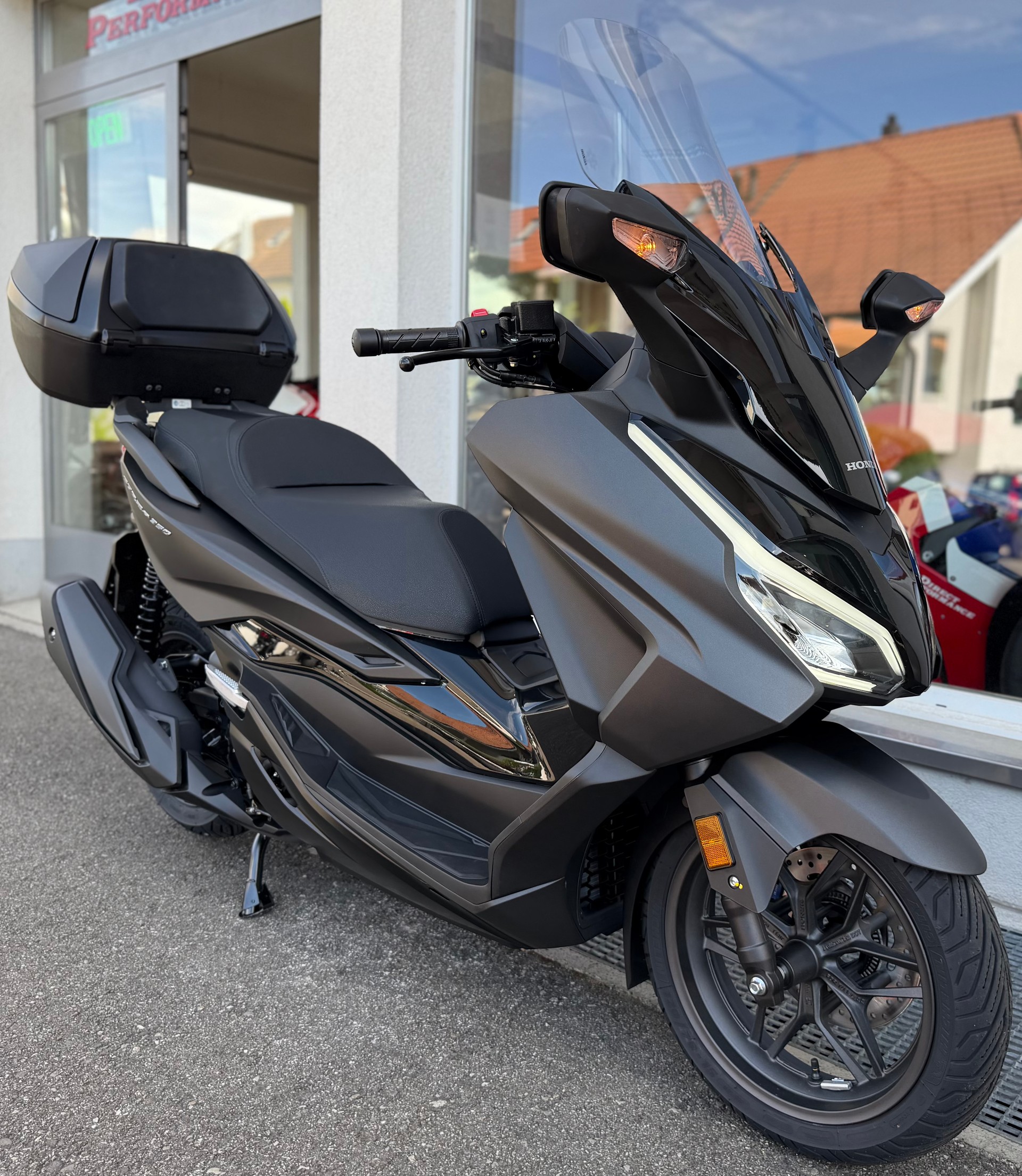 HONDA Forza 350 Smart Top Box 2026-image-9