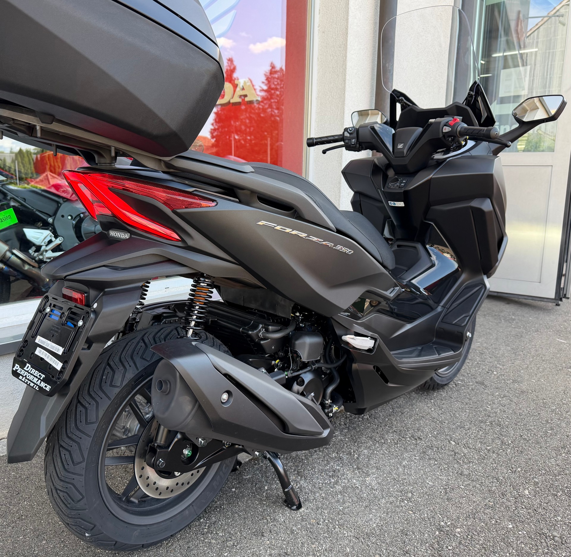 HONDA Forza 350 Smart Top Box 2026-image-7