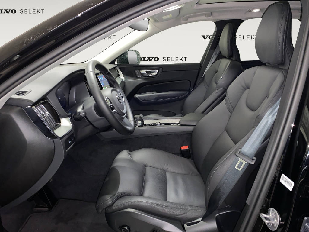 VOLVO XC60 2.0 T6 TE Plus Dark eAWD-image-5