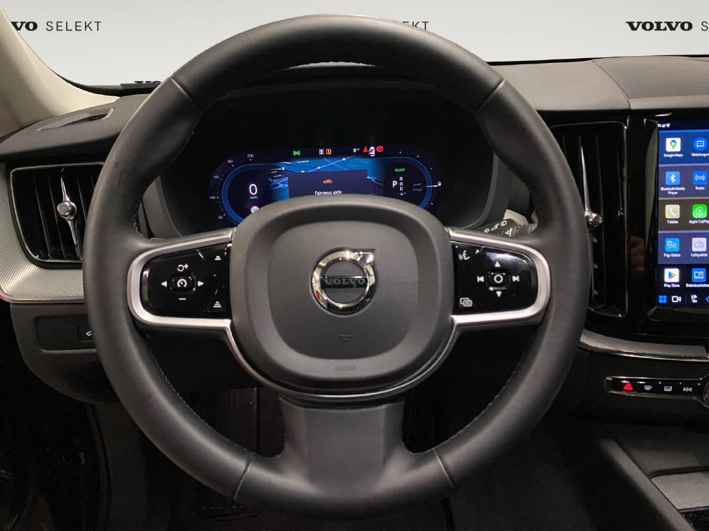 VOLVO XC60 2.0 T6 TE Plus Dark eAWD-image-7