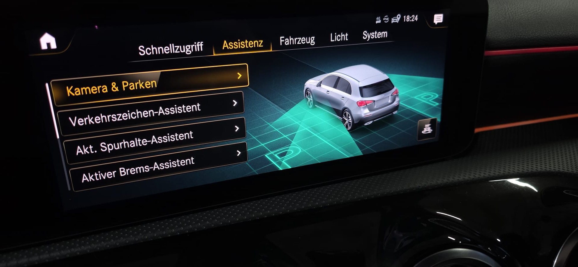 MERCEDES-BENZ A 250 4Matic AMG Line 4Matic 7G-DCT *CH FAHRZEUG*-image-21