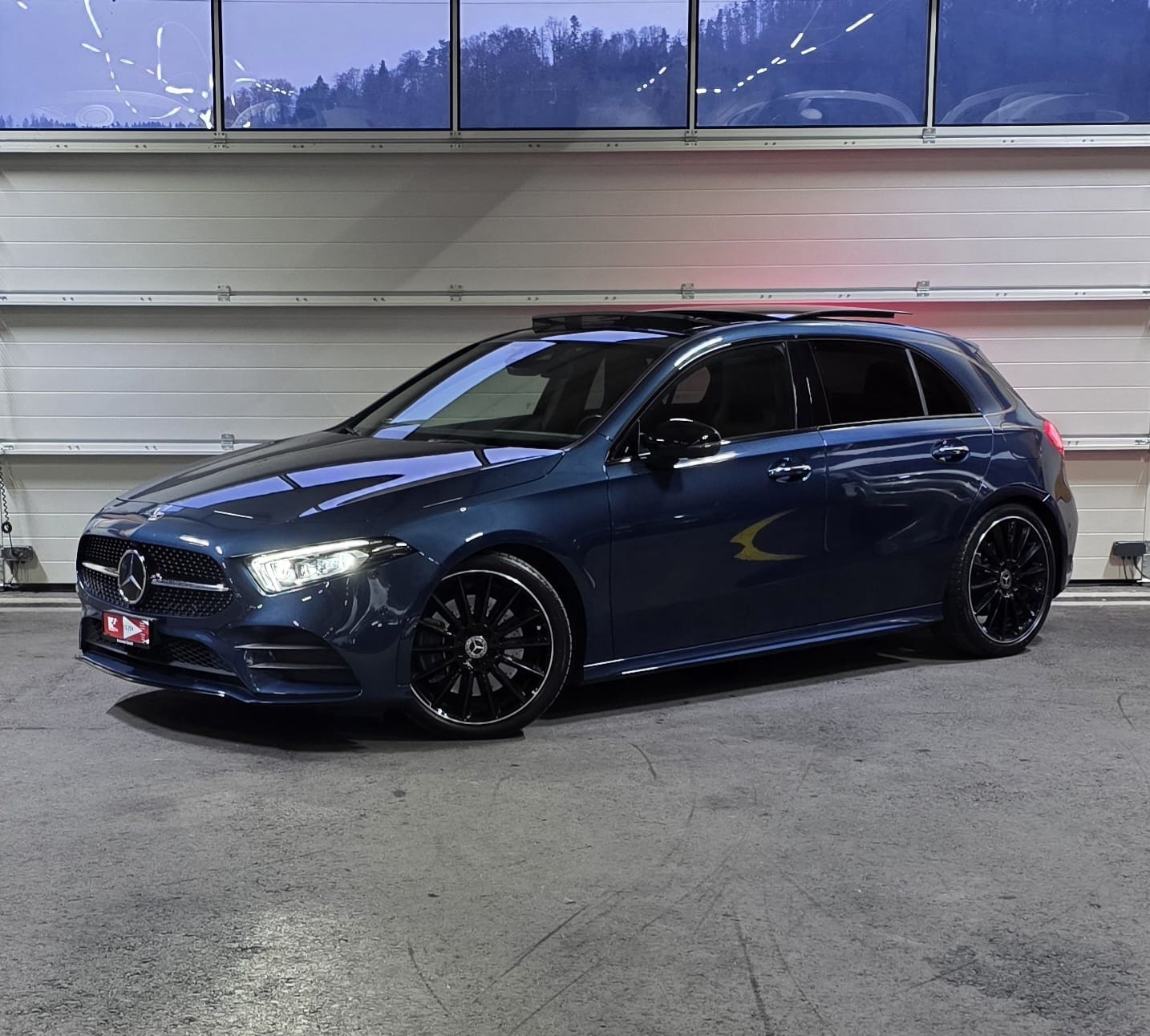 MERCEDES-BENZ A 250 4Matic AMG Line 4Matic 7G-DCT *CH FAHRZEUG*