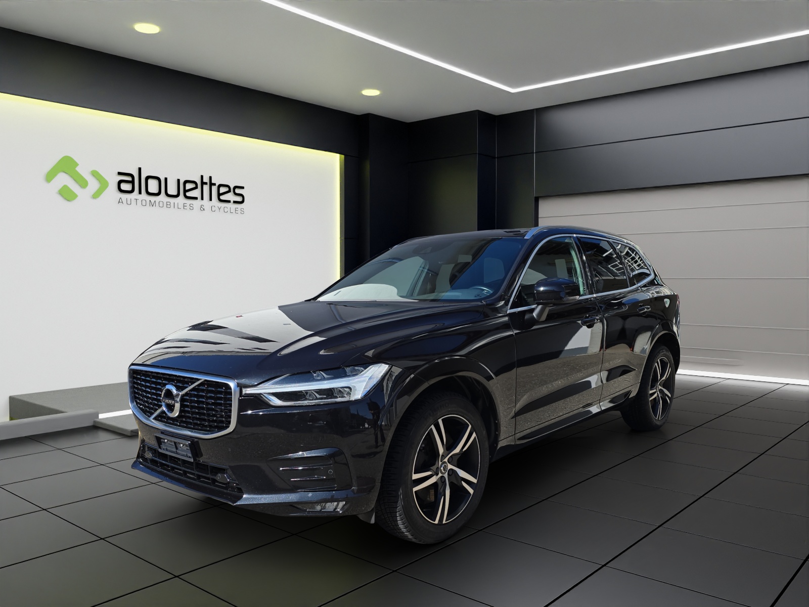 VOLVO XC60 D4 AWD R-Design Geartronic-image-0