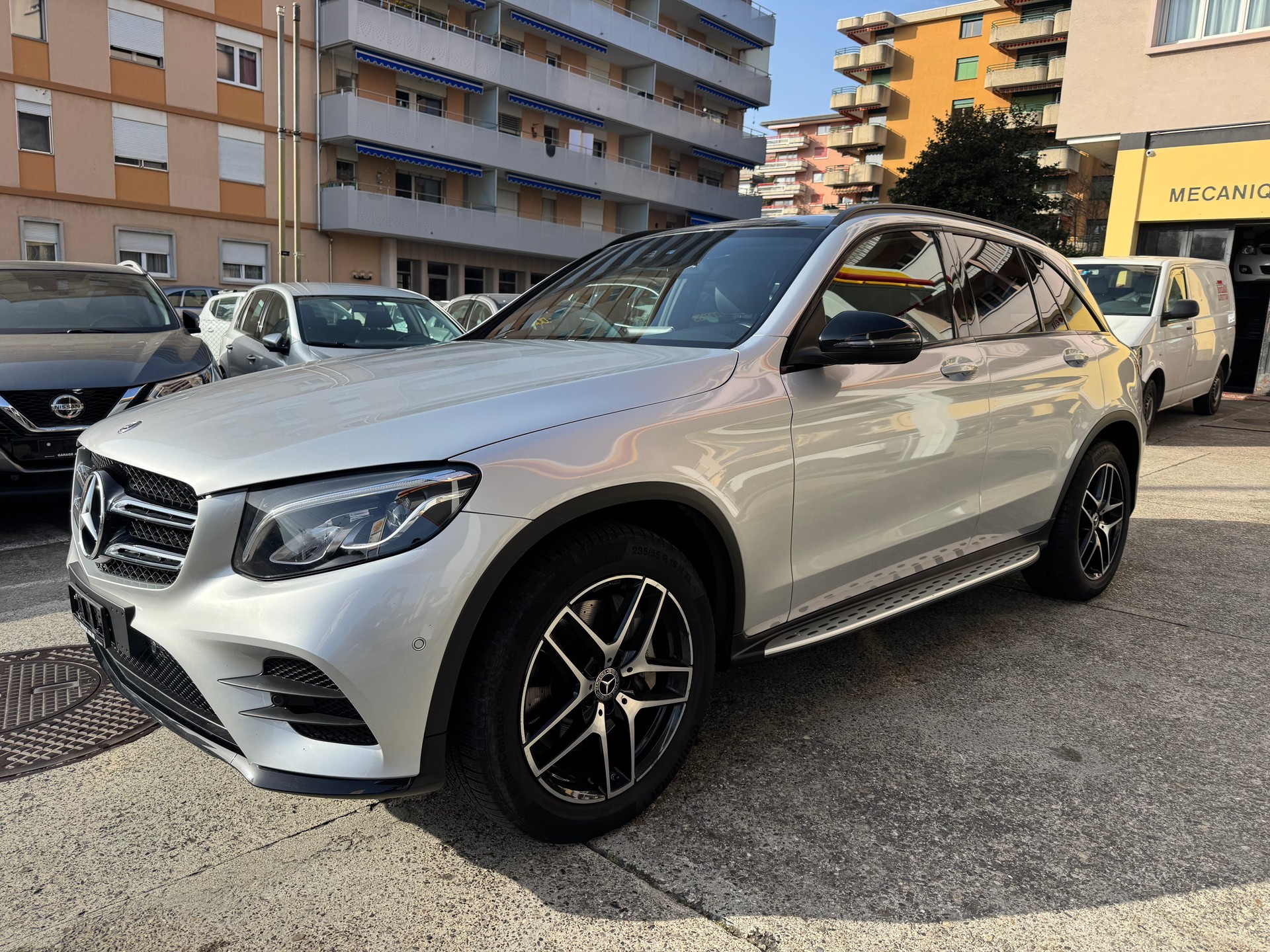 MERCEDES-BENZ GLC 250 d AMG Line 4Matic 9G-Tronic