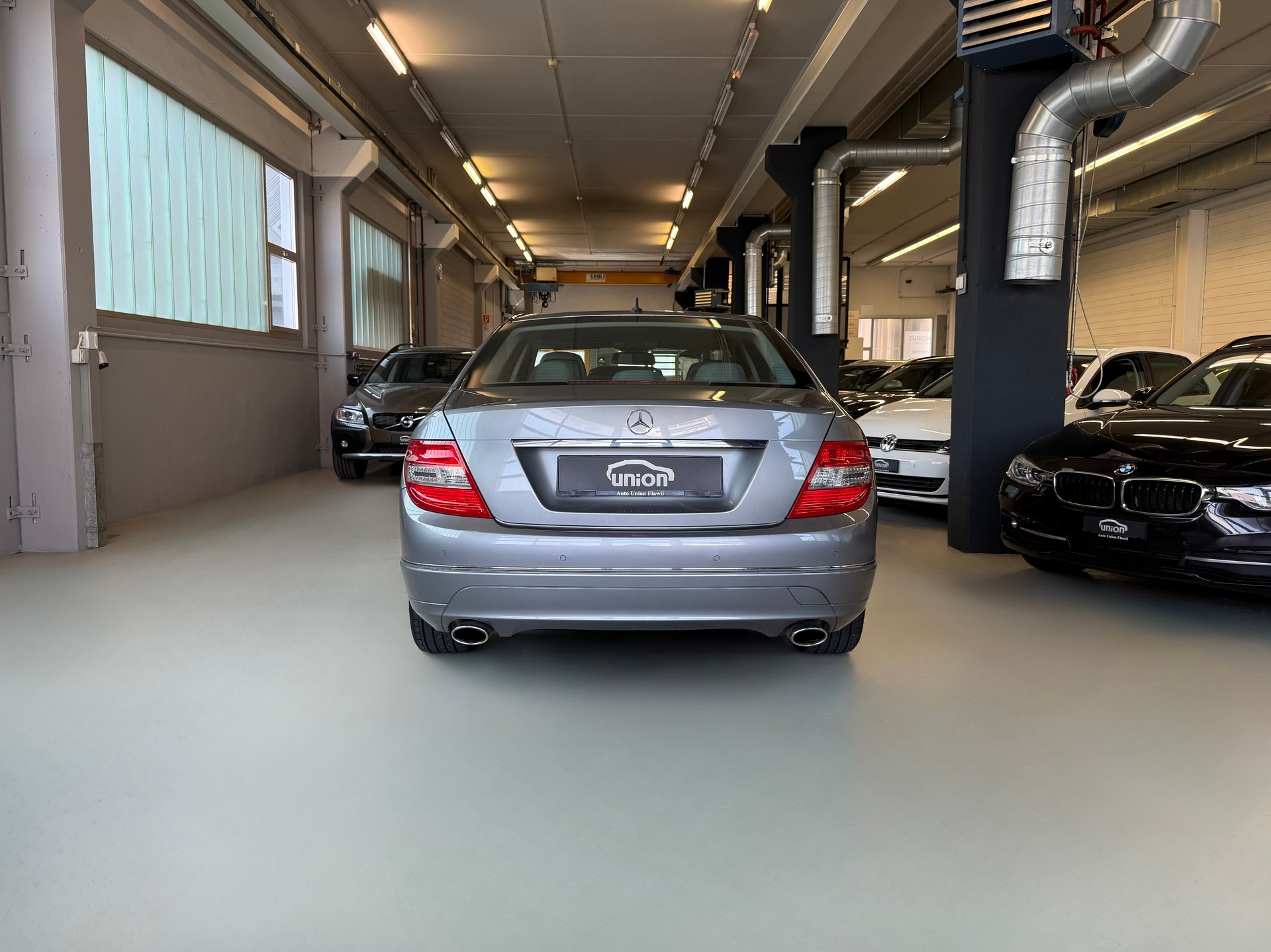 MERCEDES-BENZ C 230 Avantgarde 7G-Tronic-image-6