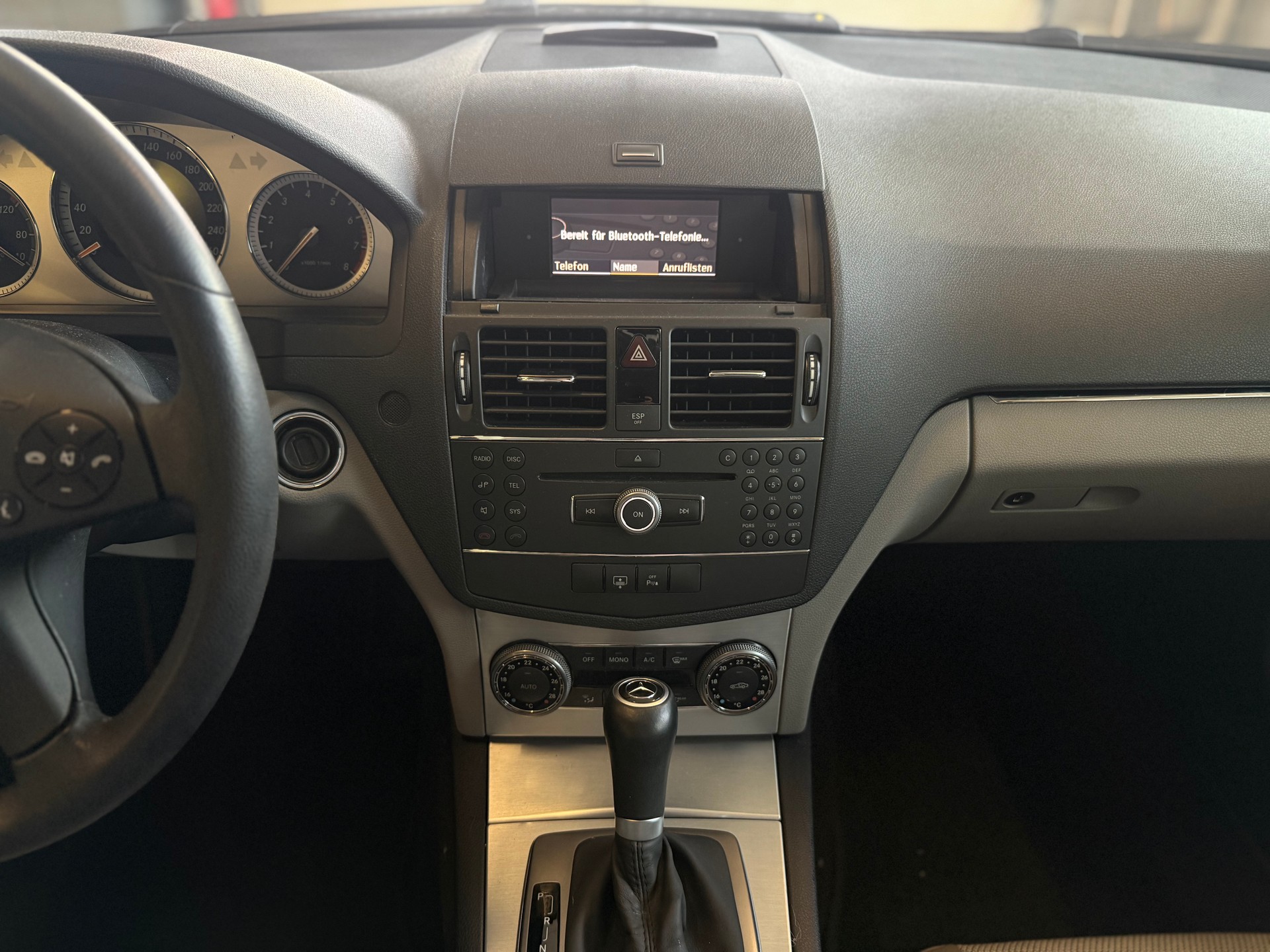 MERCEDES-BENZ C 230 Avantgarde 7G-Tronic-image-13