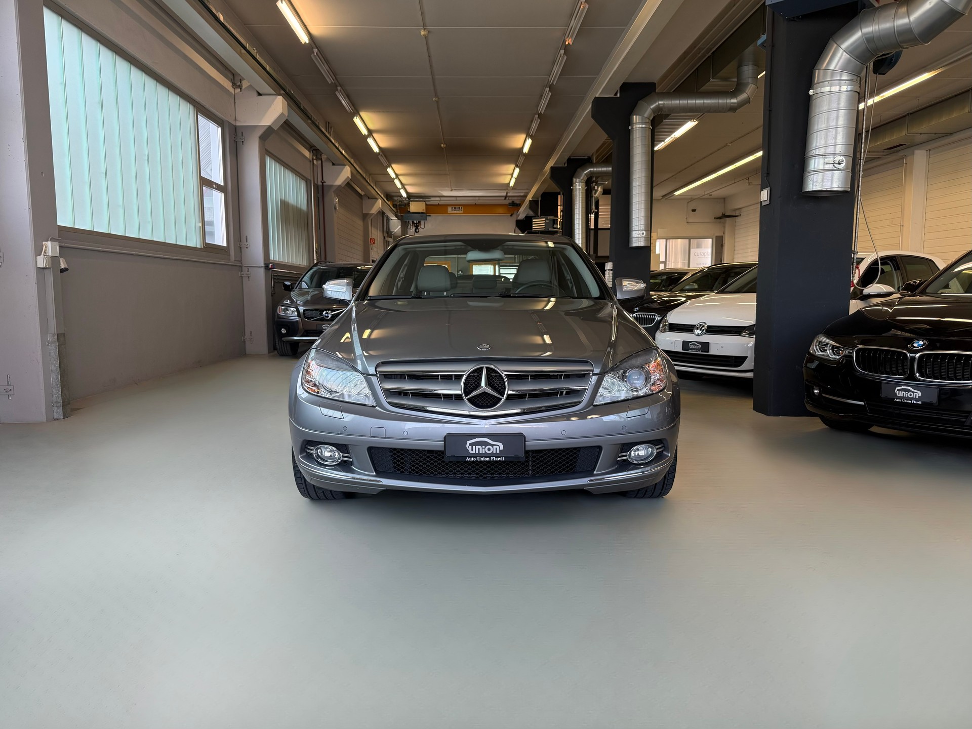 MERCEDES-BENZ C 230 Avantgarde 7G-Tronic-image-2
