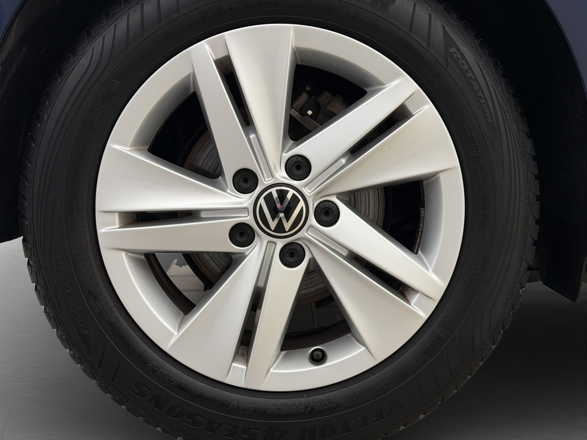 VW Golf 2.0 TDI Life DSG-image-8