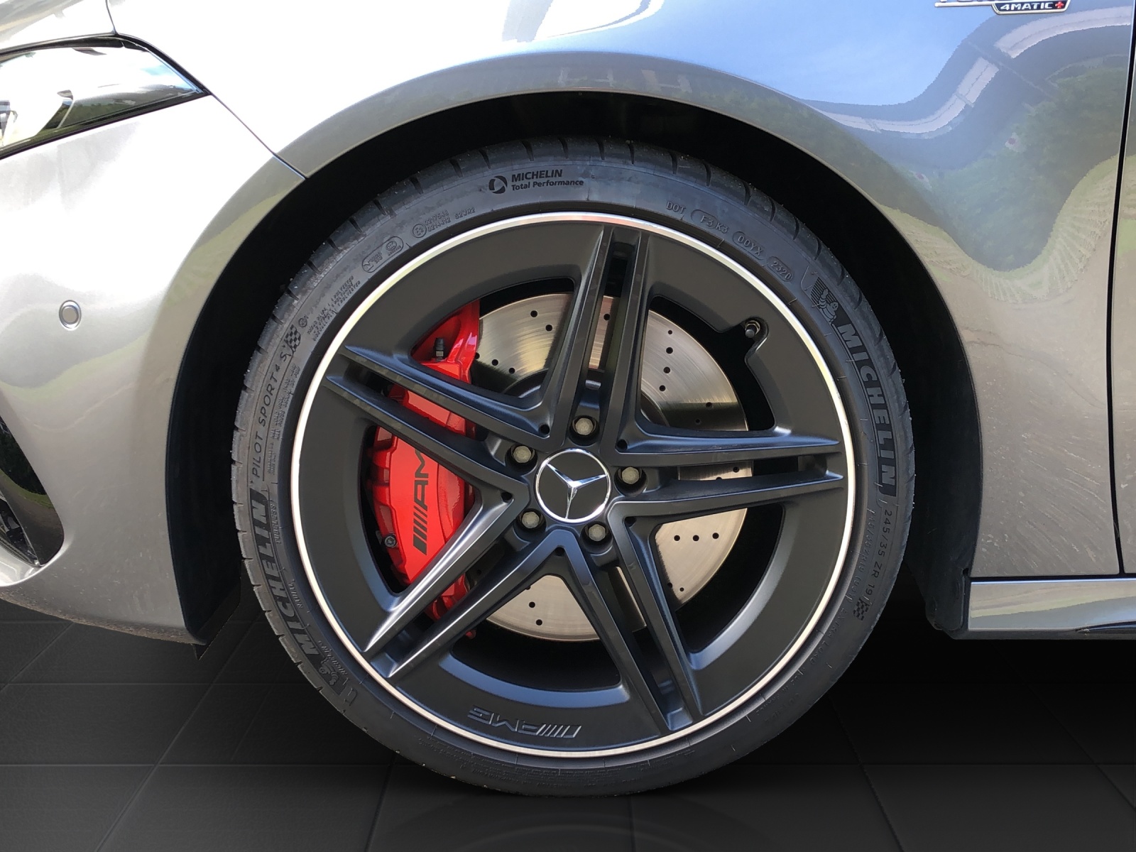 MERCEDES-BENZ A 45 S AMG 4Matic*PANORAMADACH*-image-17