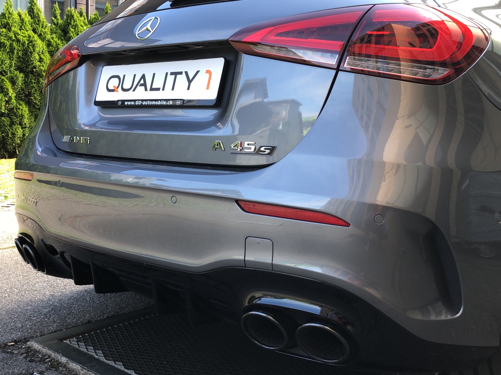 MERCEDES-BENZ A 45 S AMG 4Matic*PANORAMADACH*-image-16