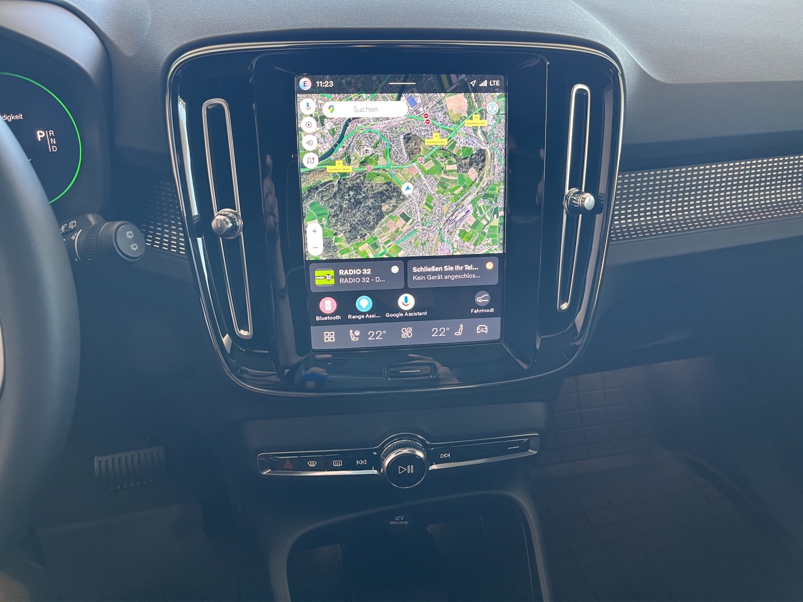 VOLVO EX40 Twin Black Edition AWD-image-19