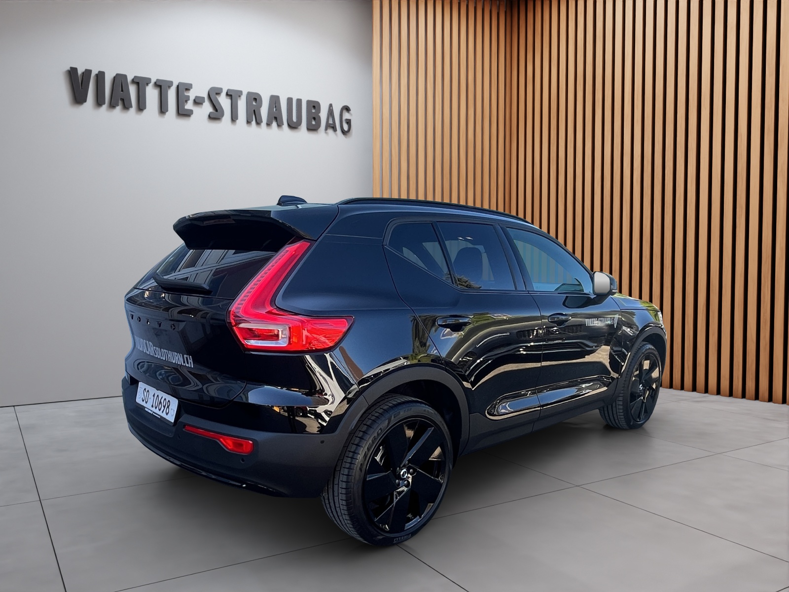 VOLVO EX40 Twin Black Edition AWD-image-4