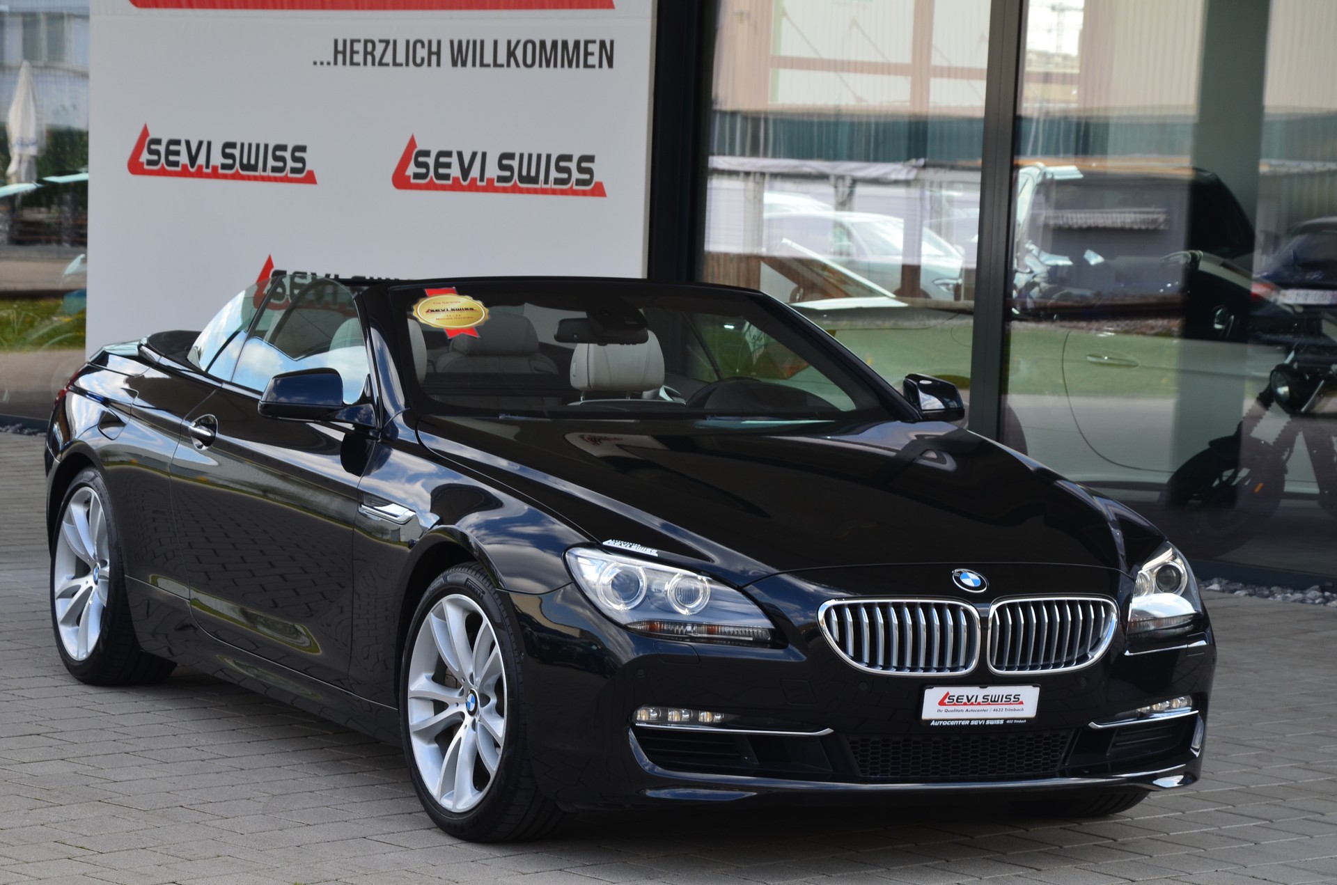 BMW 650i Cabrio*Ab MFK,1 Jahr oder 20'000km Garantie*-image-0