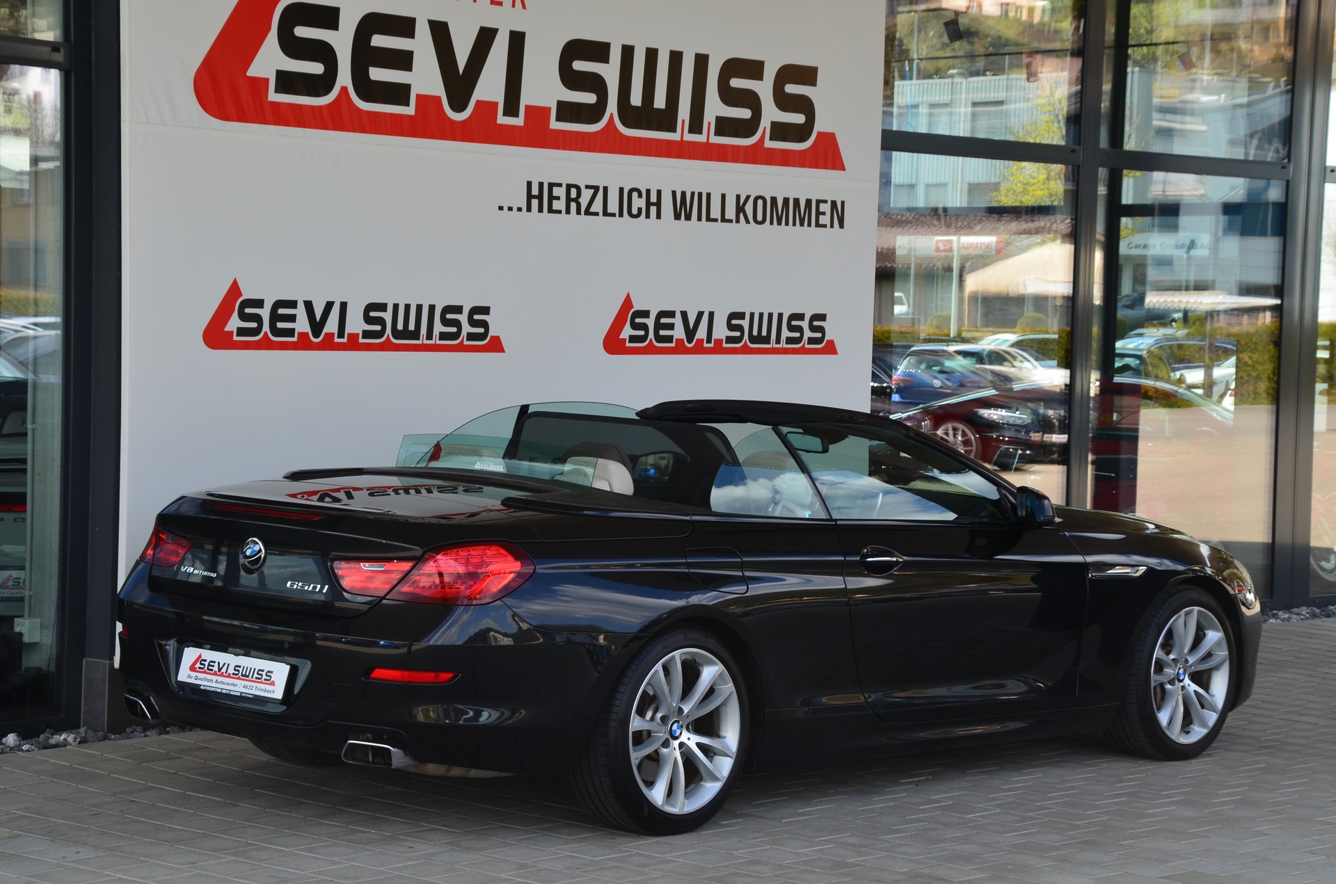 BMW 650i Cabrio*Ab MFK,1 Jahr oder 20'000km Garantie*-image-12