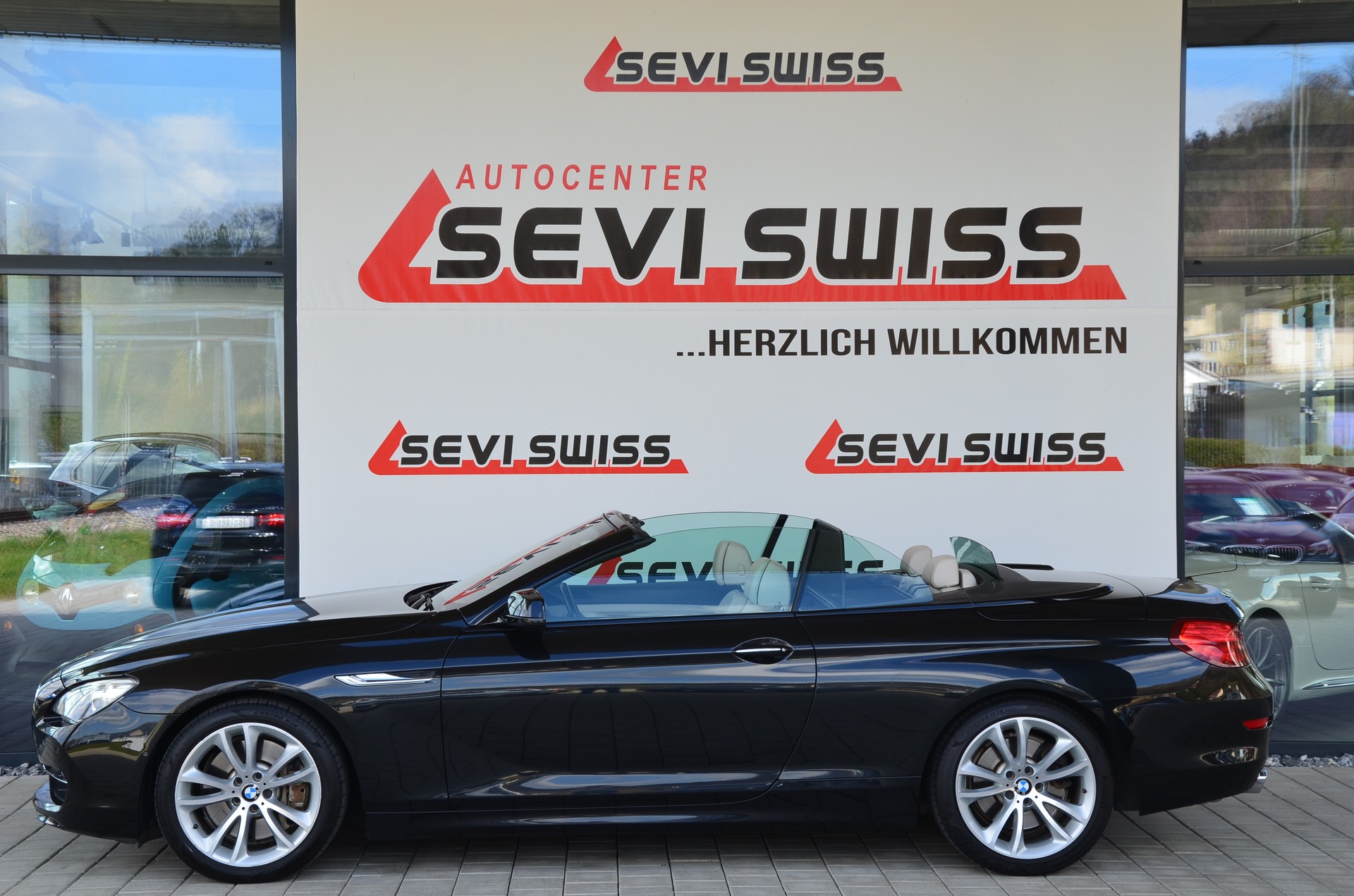 BMW 650i Cabrio*Ab MFK,1 Jahr oder 20'000km Garantie*-image-10