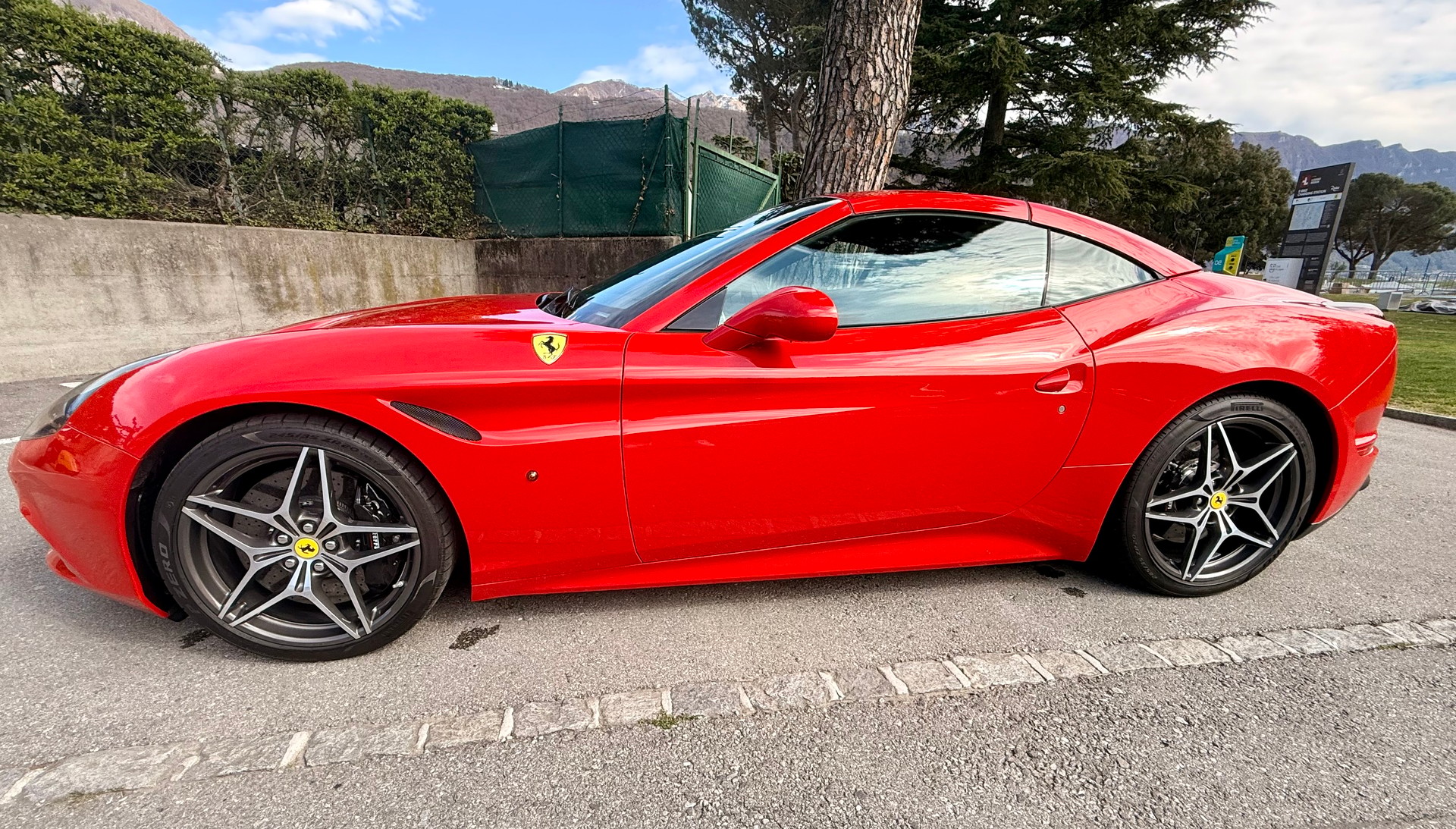 FERRARI California 3.9 V8 T-image-5