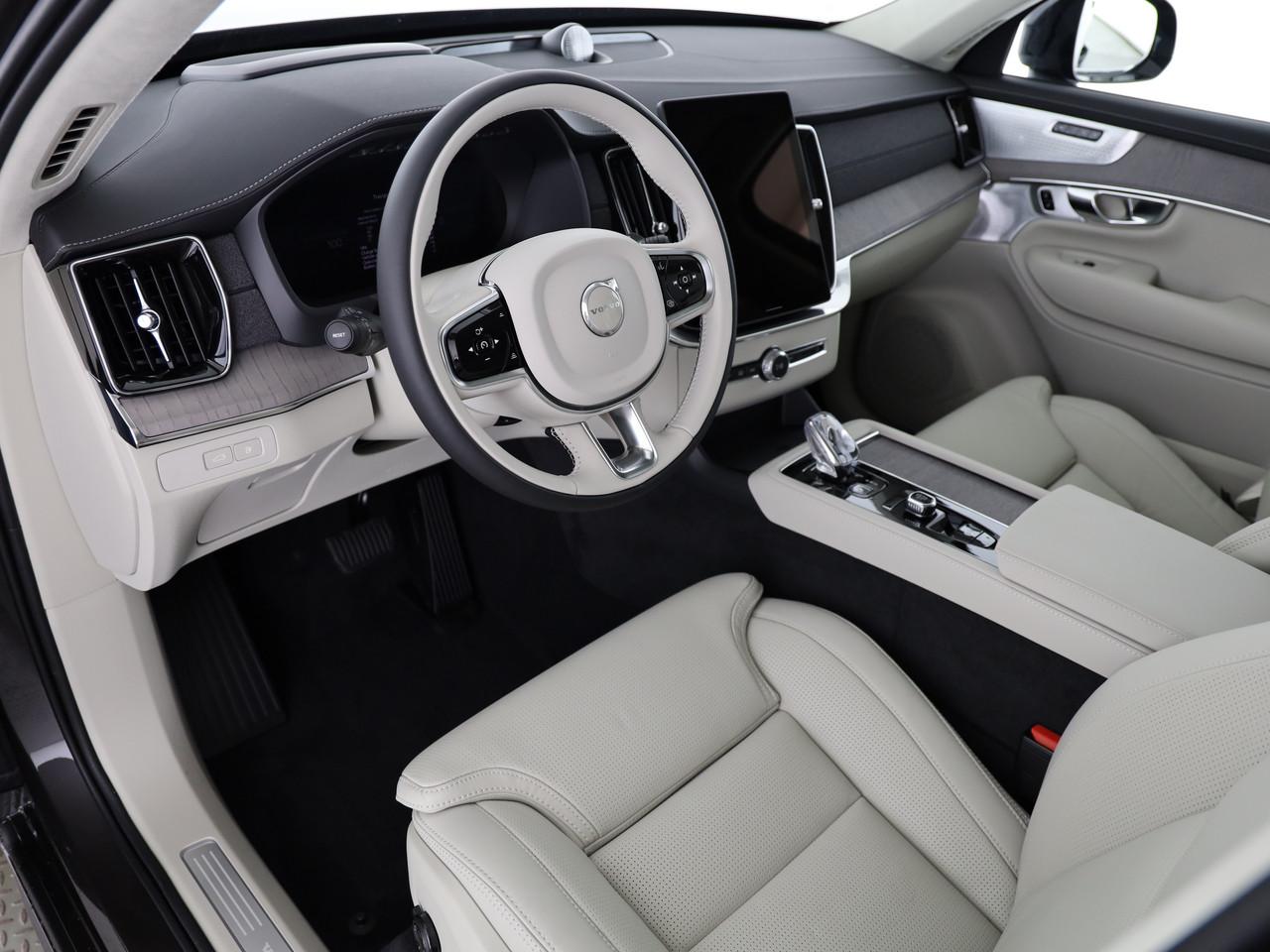VOLVO XC90 2.0 T8 TE Ultra Dark eAWD-image-6