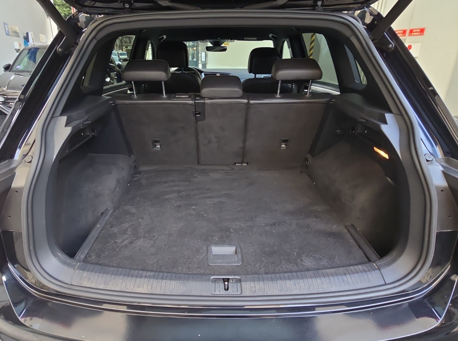 VW Tiguan 2.0TSI Highline 4Motion DSG-image-8