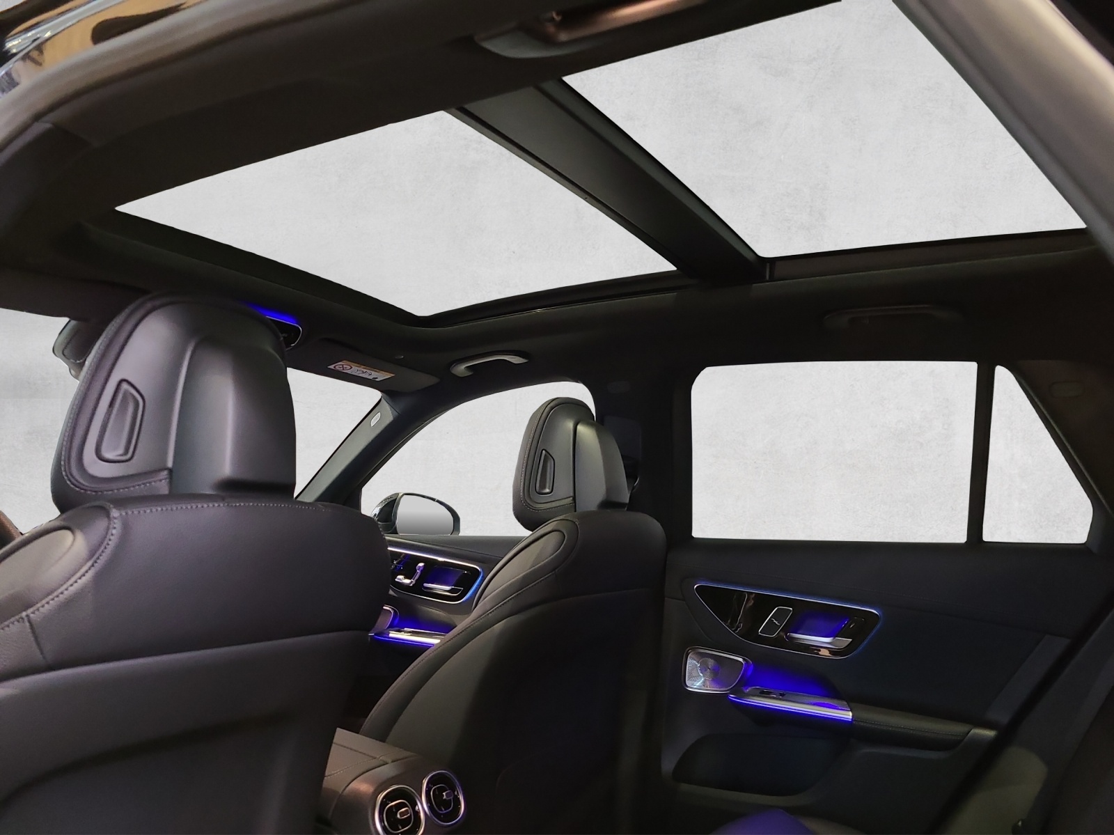 MERCEDES-BENZ GLC 220 d 4Matic 9G-Tronic-image-14