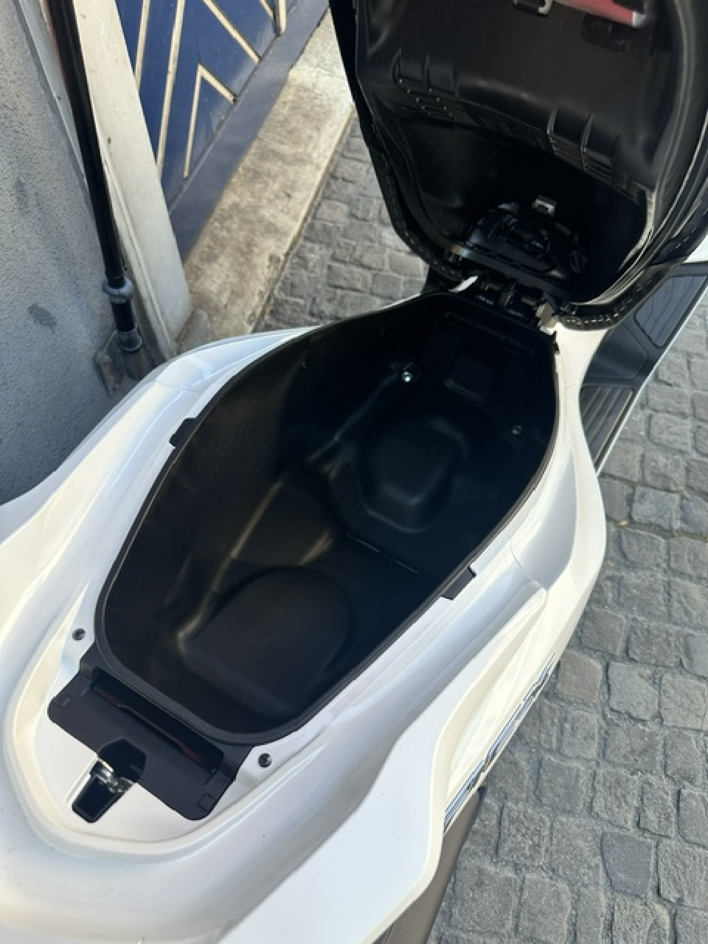 HONDA PCX 125 Standard Modell Aktion -290.--image-8