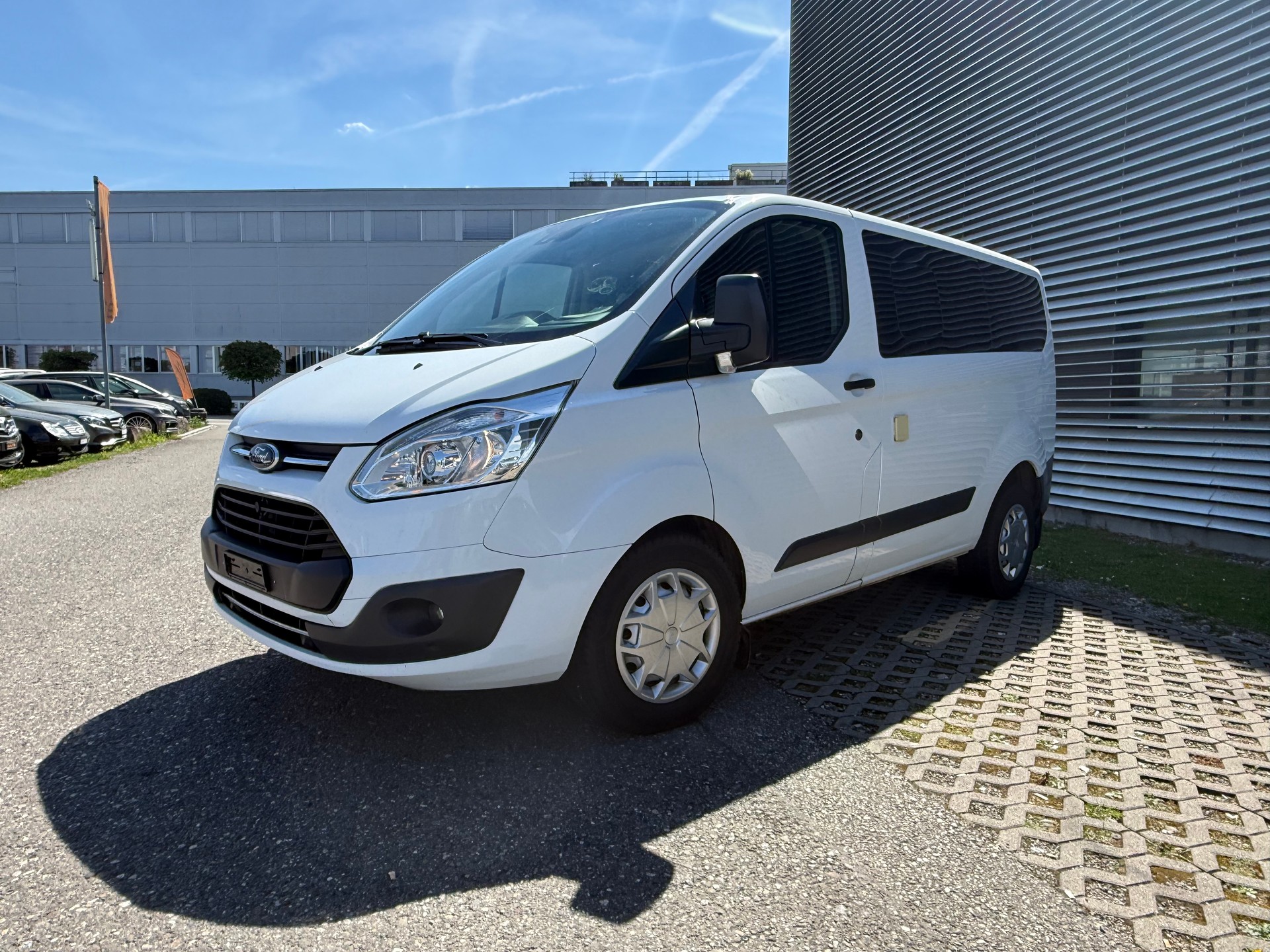 FORD Transit Custom 310 L1H1 Trend SelectShift A-image-1