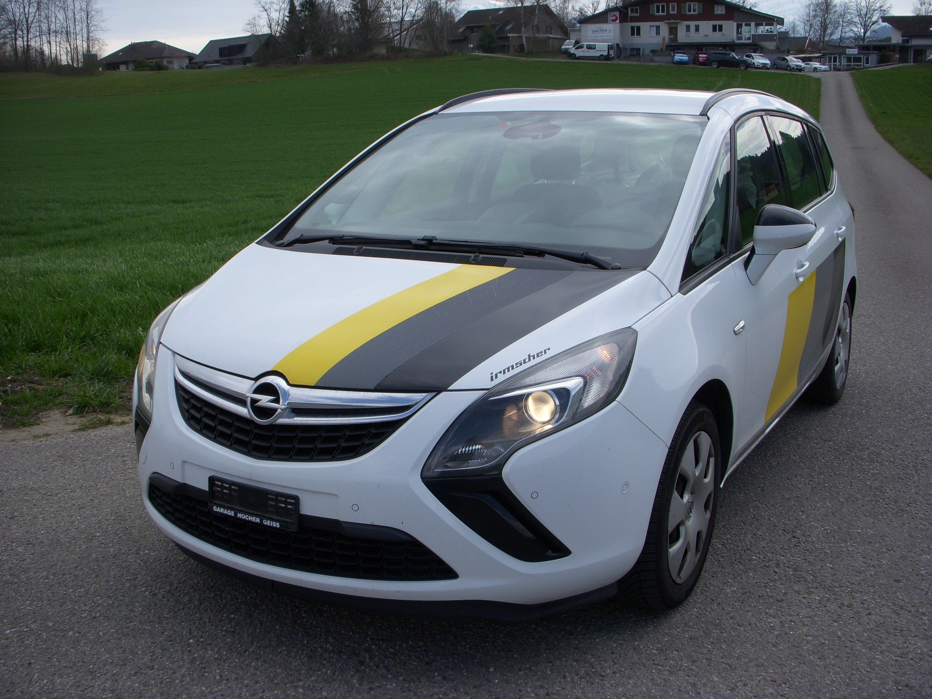 OPEL Zafira Tourer 2.0 CDTi Sport Automatic-image-1