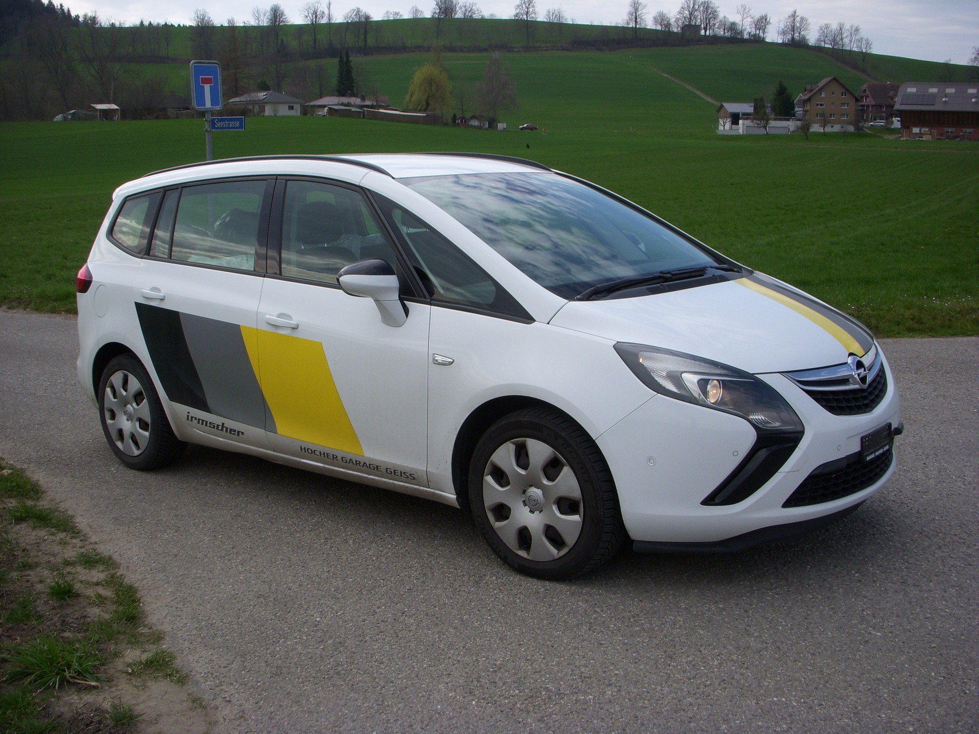 OPEL Zafira Tourer 2.0 CDTi Sport Automatic-image-4