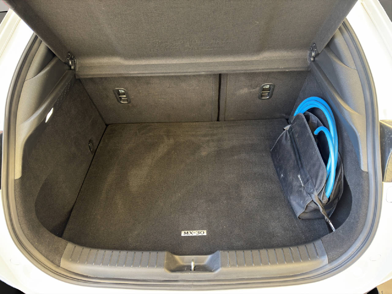 MAZDA MX-30 e-Skyactiv Revolution Automat-image-26