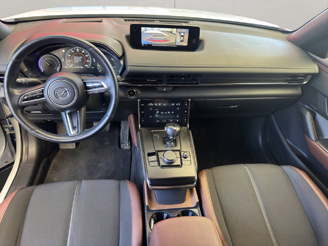 MAZDA MX-30 e-Skyactiv Revolution Automat-image-11