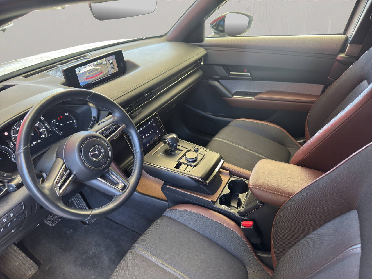 MAZDA MX-30 e-Skyactiv Revolution Automat-image-12
