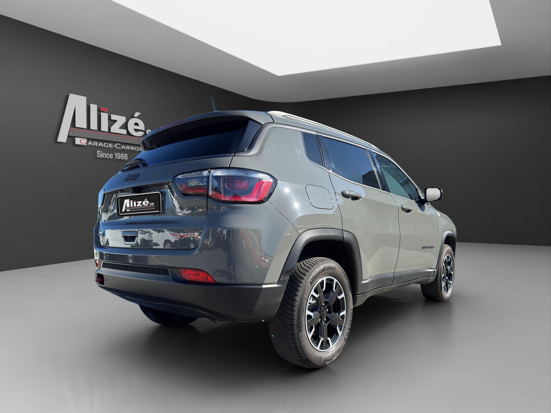 JEEP Compass 1.3 T PHEV Trailhawk AWD-image-6