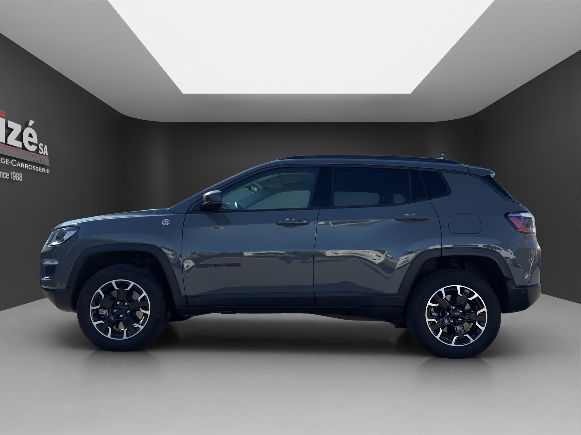 JEEP Compass 1.3 T PHEV Trailhawk AWD-image-3