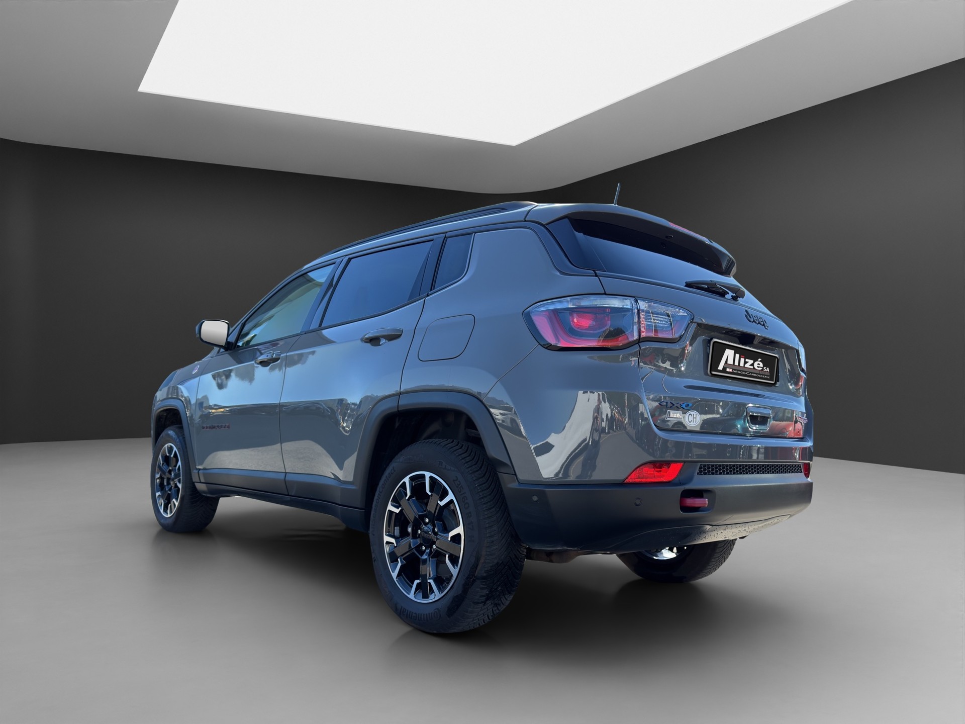 JEEP Compass 1.3 T PHEV Trailhawk AWD-image-4