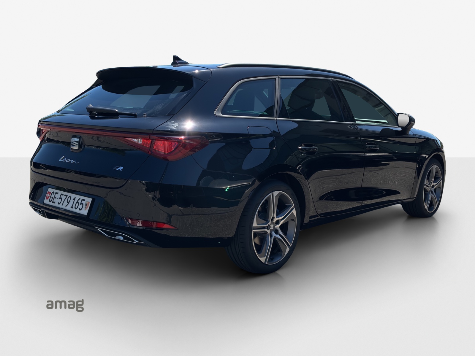 SEAT Leon ST 1.5 eTSI mHEV DSG Move FR-image-4