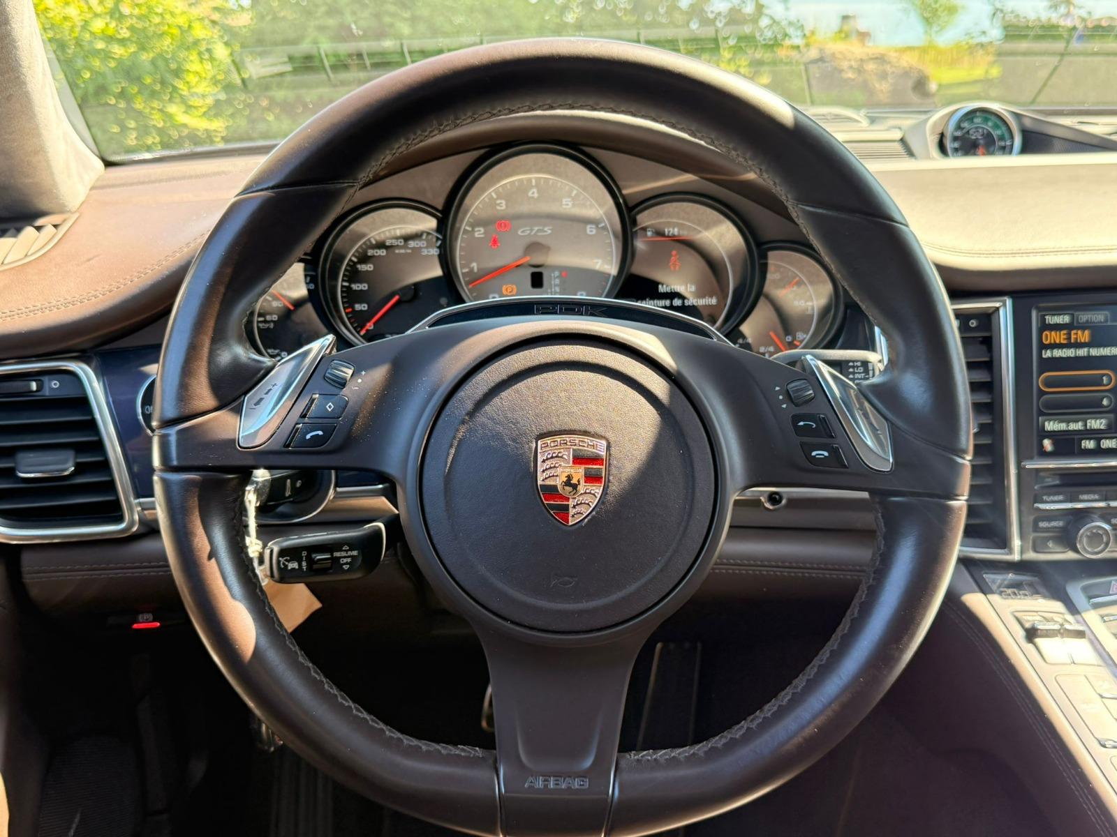 PORSCHE Panamera GTS 4.8 PDK-image-19