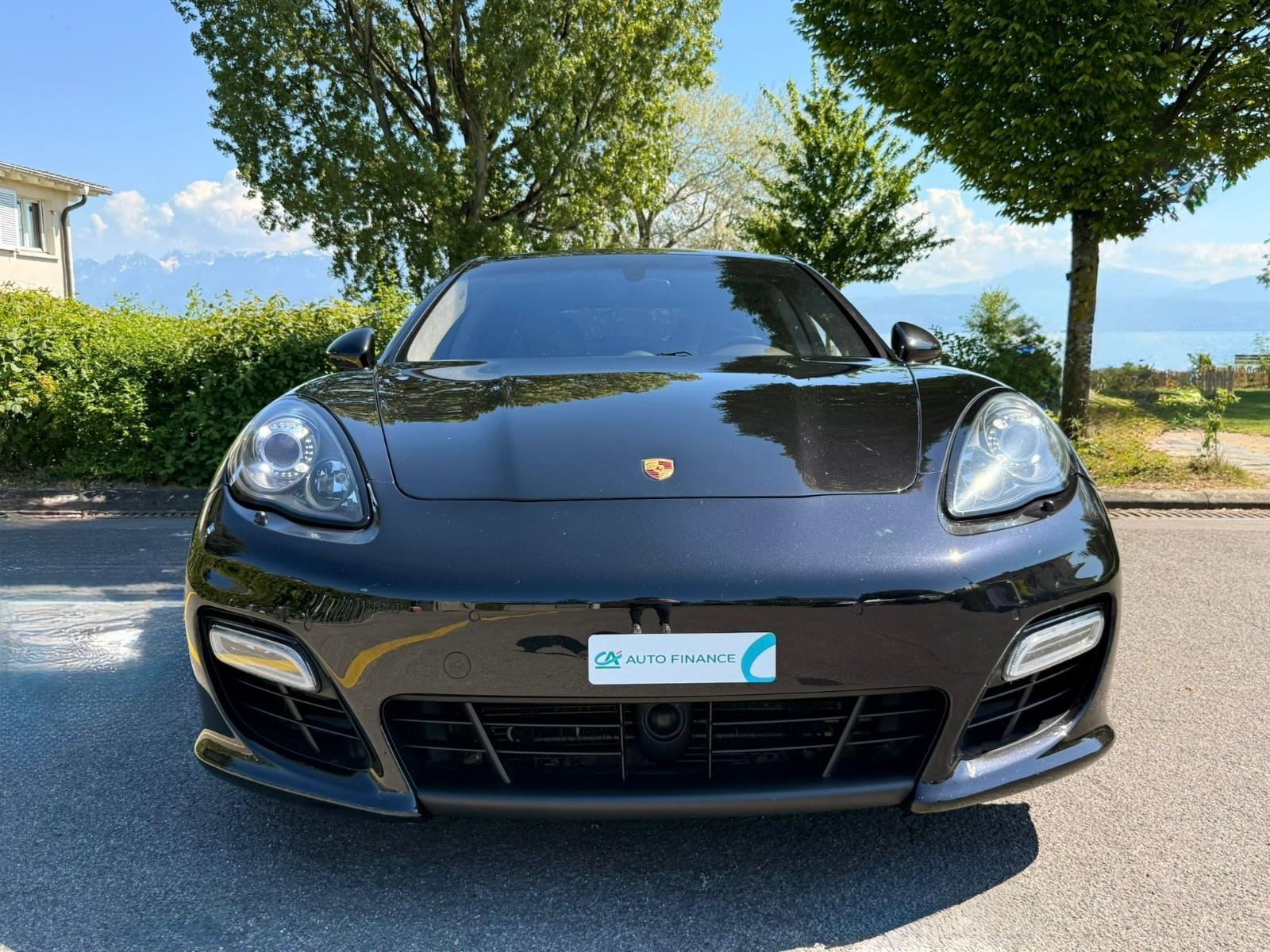 PORSCHE Panamera GTS 4.8 PDK-image-0