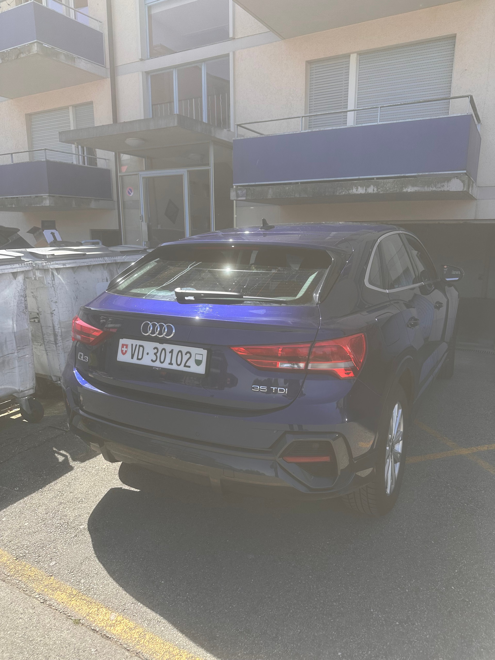 AUDI 2.0 35 TDI Attraction S-Tronic-image-2