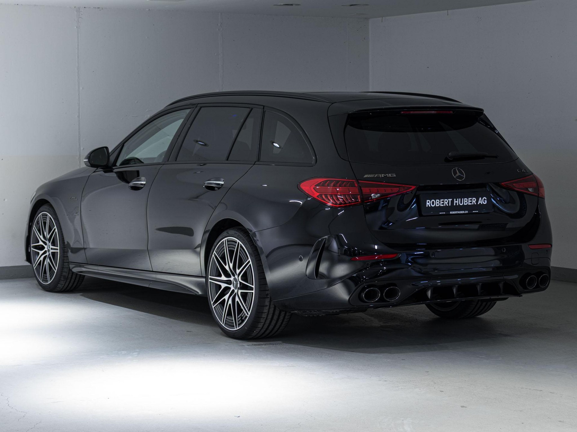 MERCEDES-BENZ C 43 AMG 4MATIC T-Modell "Executive Edition"-image-3