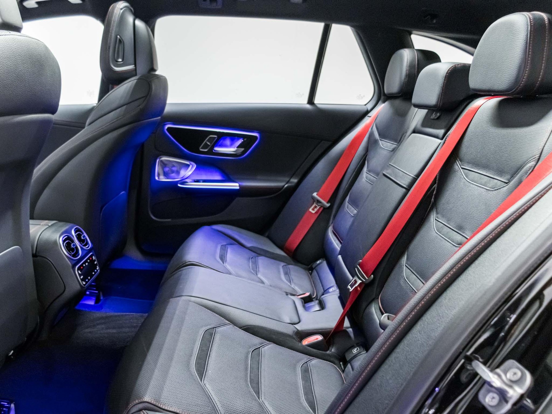 MERCEDES-BENZ C 43 AMG 4MATIC T-Modell "Executive Edition"-image-7
