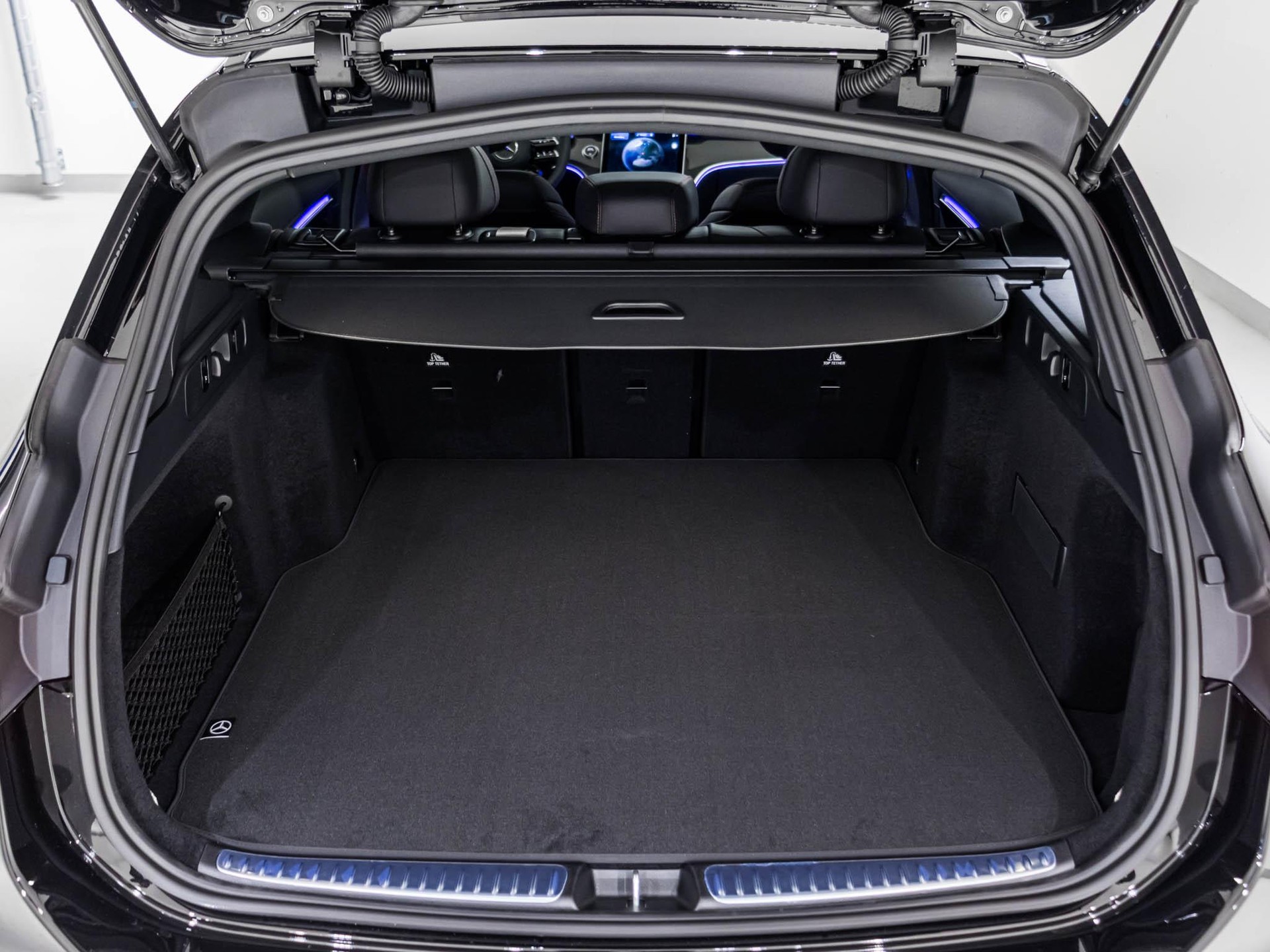 MERCEDES-BENZ C 43 AMG 4MATIC T-Modell "Executive Edition"-image-13