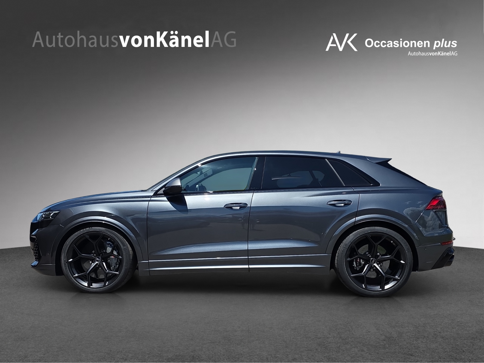 AUDI RSQ8 performance quattro-image-1