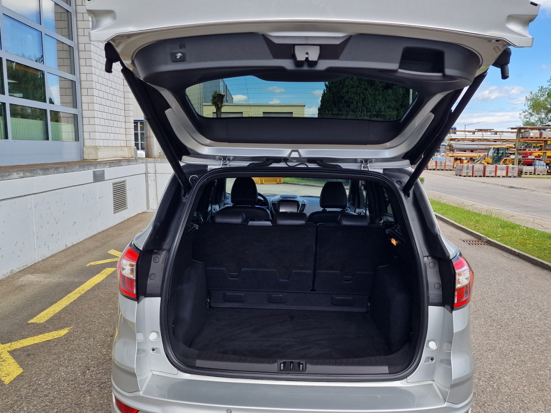 FORD Kuga 2.0 TDCi ST Line High 4WD PowerShift-image-14