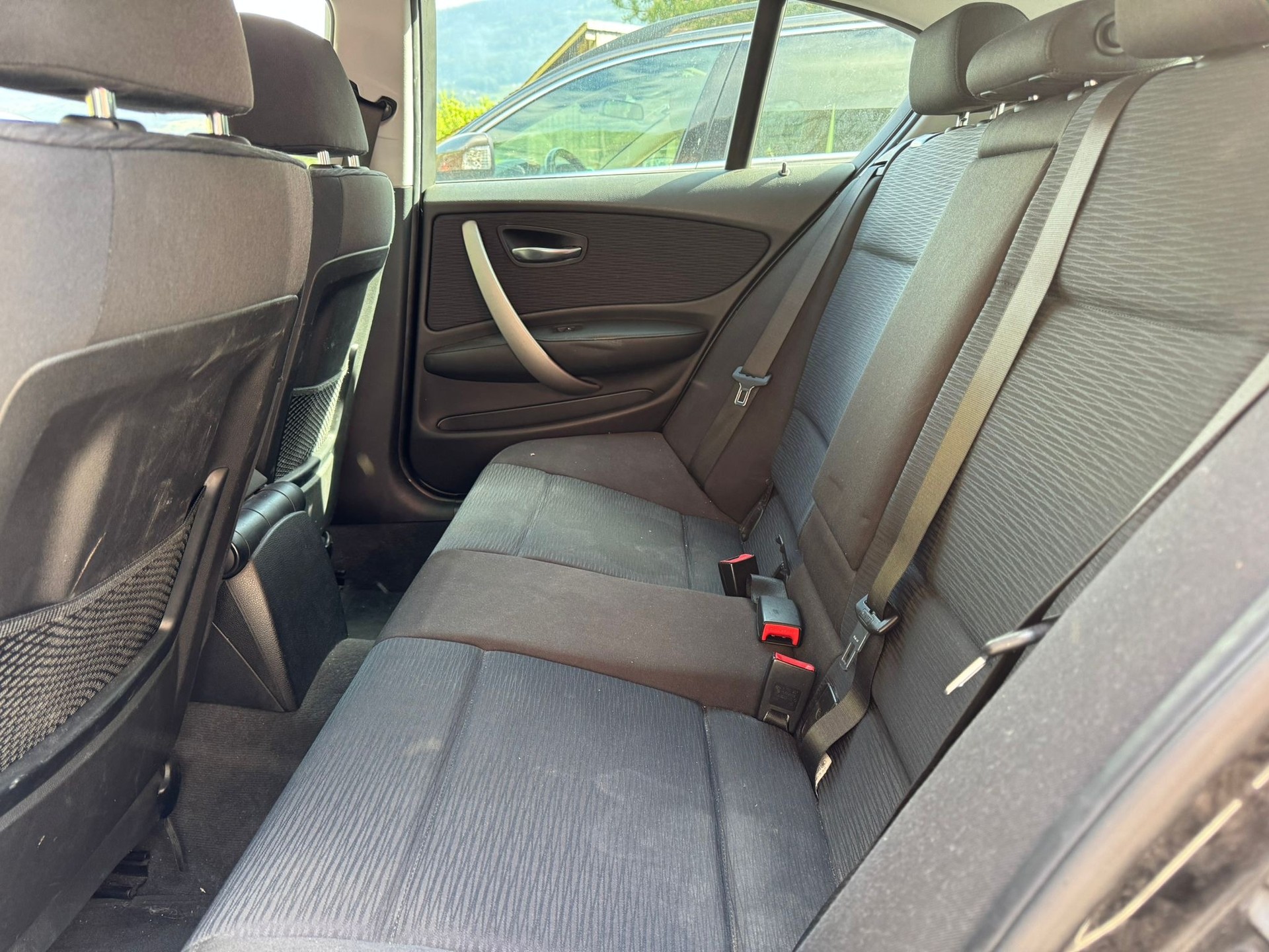 BMW 116i Access Steptronic-image-2