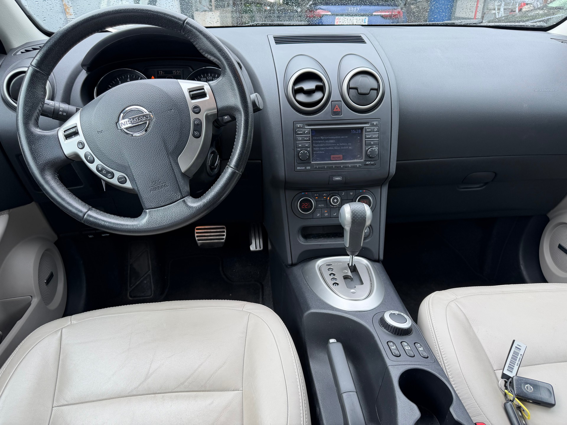 NISSAN Qashqai 2.0 4WD 360 XTronic CVT-image-9