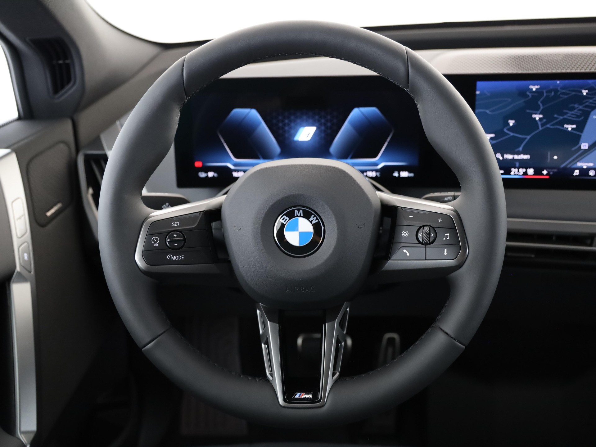 BMW iX xDrive60-image-20