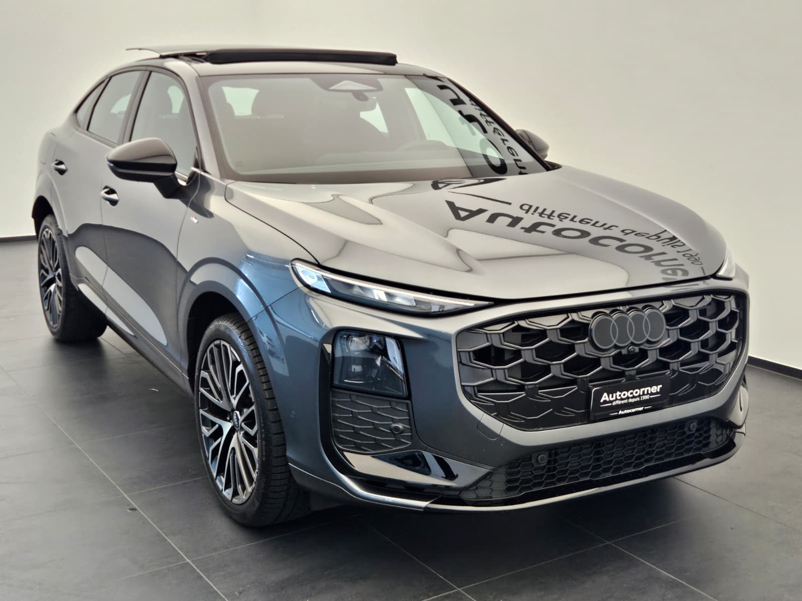 AUDI Q3 Sportback TFSI quattro 150 kW S tronic-image-4