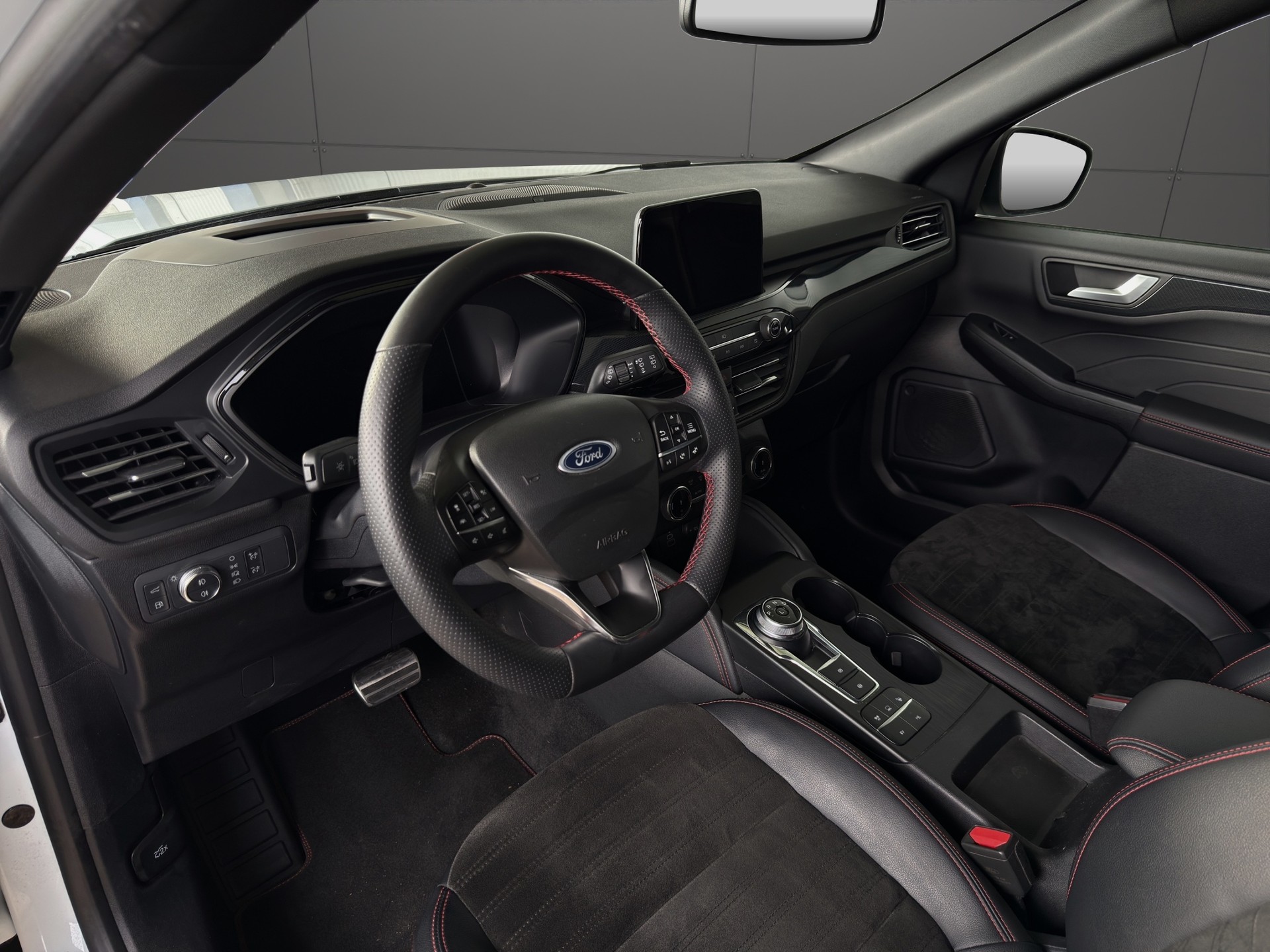 FORD Kuga 2.5 PHEV ST-Line X 2WD-image-6