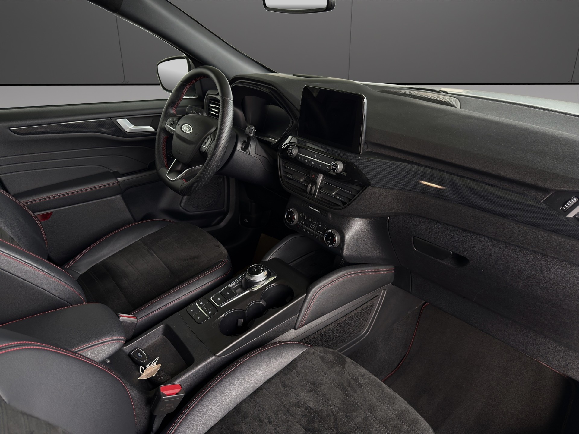 FORD Kuga 2.5 PHEV ST-Line X 2WD-image-11
